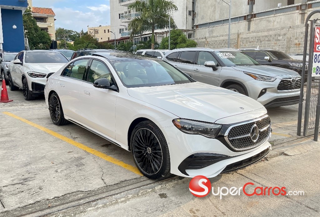 2024 Mercedes-Benz Clase E 350 4 MATIC — foto 7 / 12