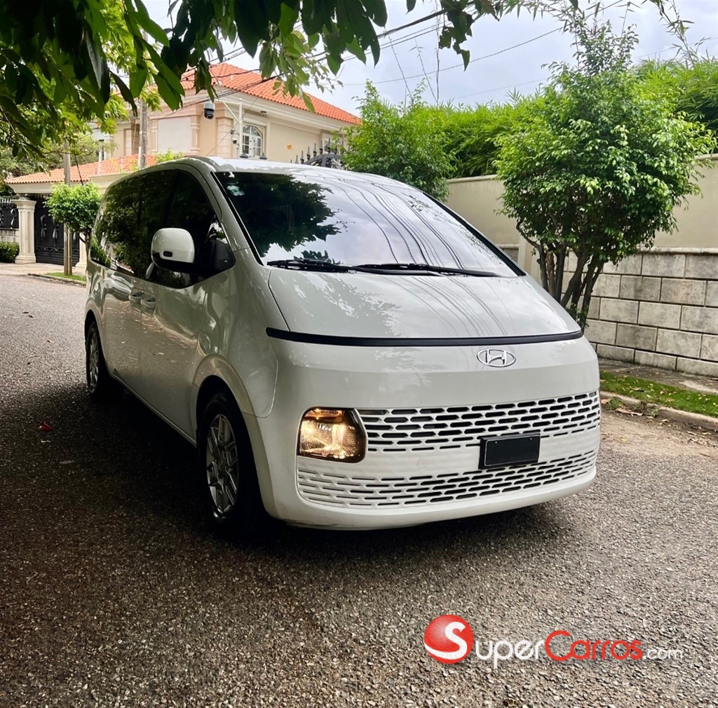 2022 Hyundai Staria — foto 6 / 12