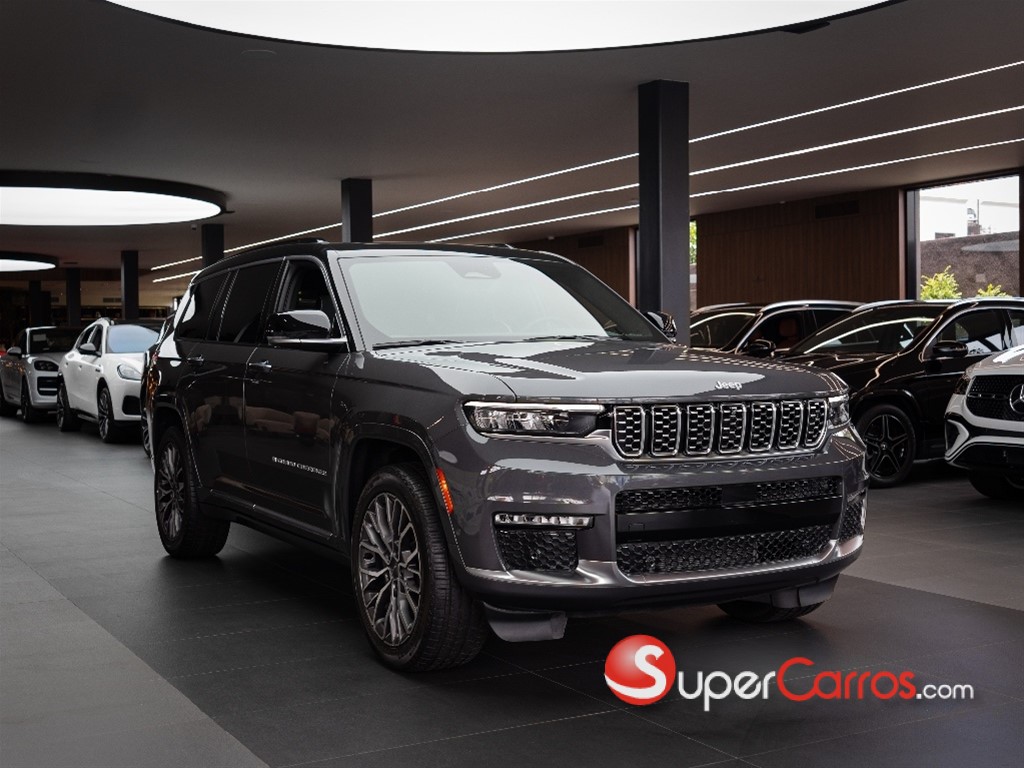 2025 Jeep Grand Cherokee Summit Reserve — foto 3 / 10