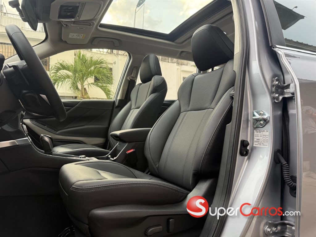 2025 Subaru Forester Limited — foto 7 / 12