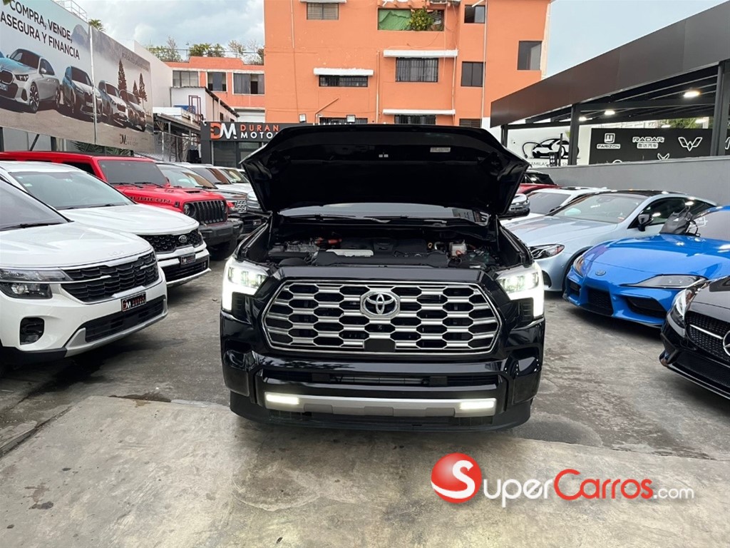 2023 Toyota Sequoia Capstone — foto 10 / 10