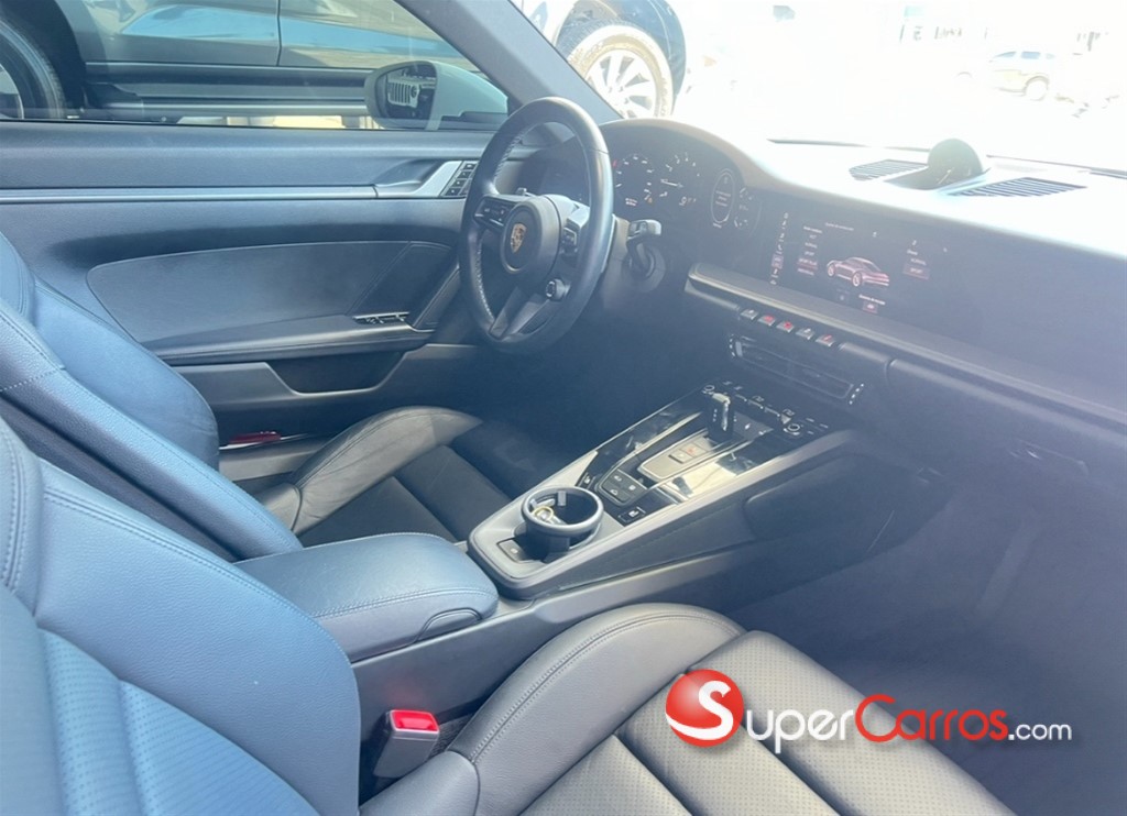 2021 Porsche 911 Carrera S — foto 8 / 11