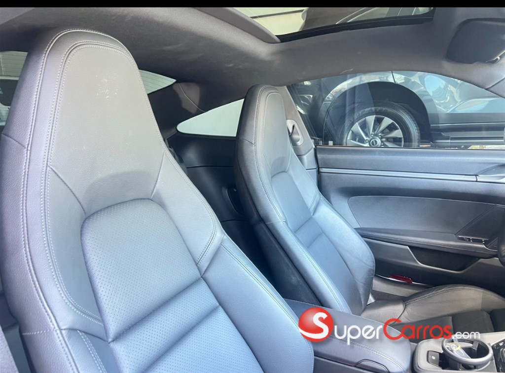2021 Porsche 911 Carrera S — foto 9 / 11