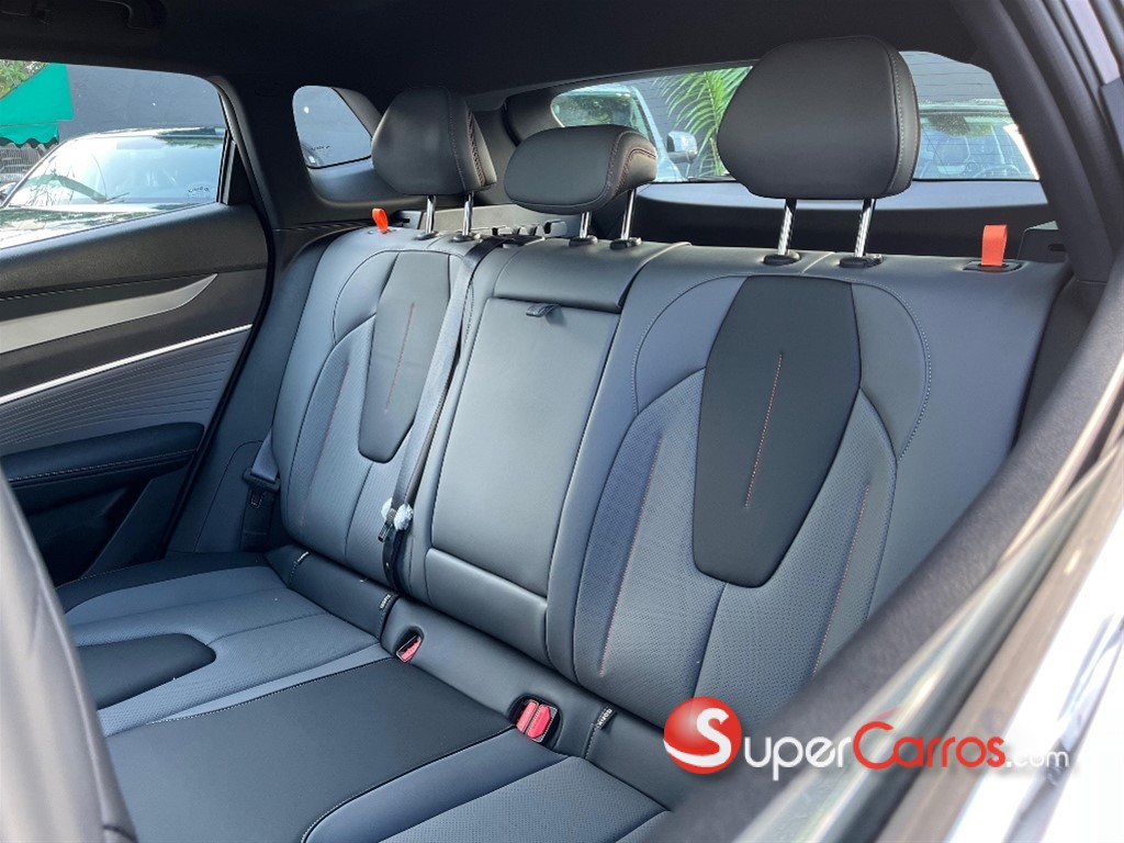2027 Geely CITYRAY GK — foto 10 / 12