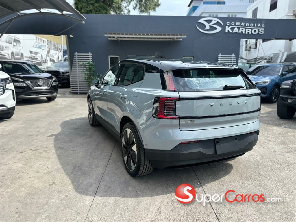2025 Volvo EX30 ULTRA — foto 6 / 12