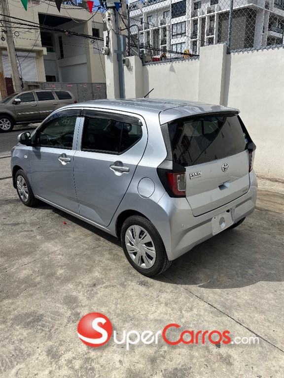 2020 Toyota Pixis — foto 3 / 8