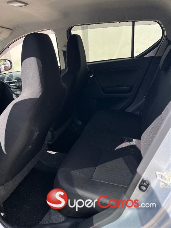2020 Toyota Pixis — foto 8 / 8