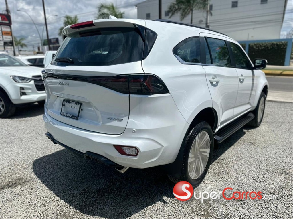 2027 Isuzu Mux — foto 12 / 12