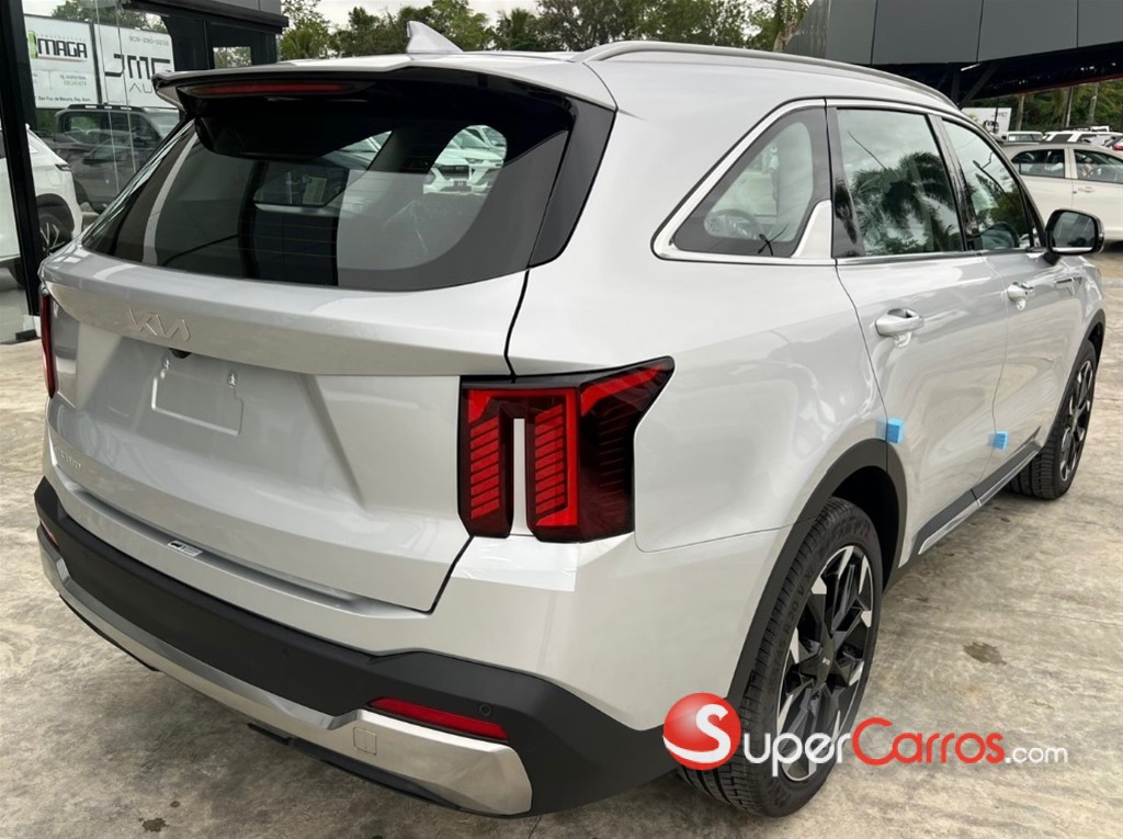2026 Kia Sorento Luxury — foto 6 / 12