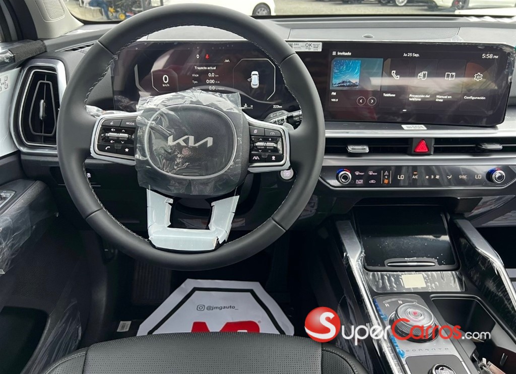 2026 Kia Sorento Luxury — foto 8 / 12