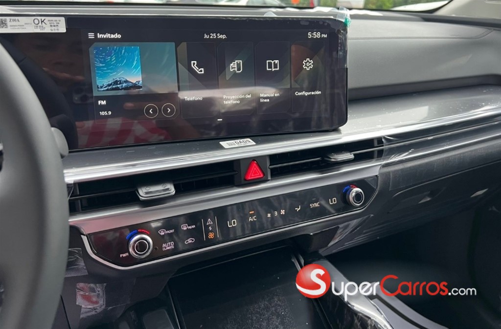 2026 Kia Sorento Luxury — foto 9 / 12