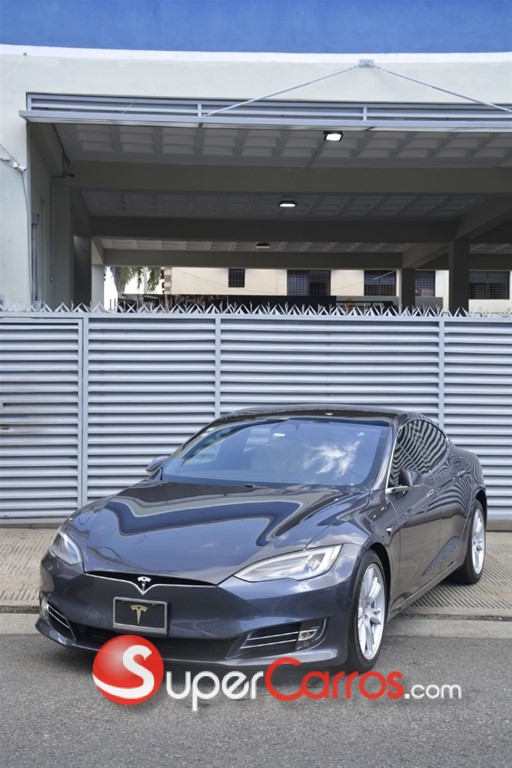 2020 Tesla Model S Long Range — foto 2 / 12