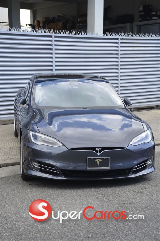 2020 Tesla Model S Long Range — foto 7 / 12