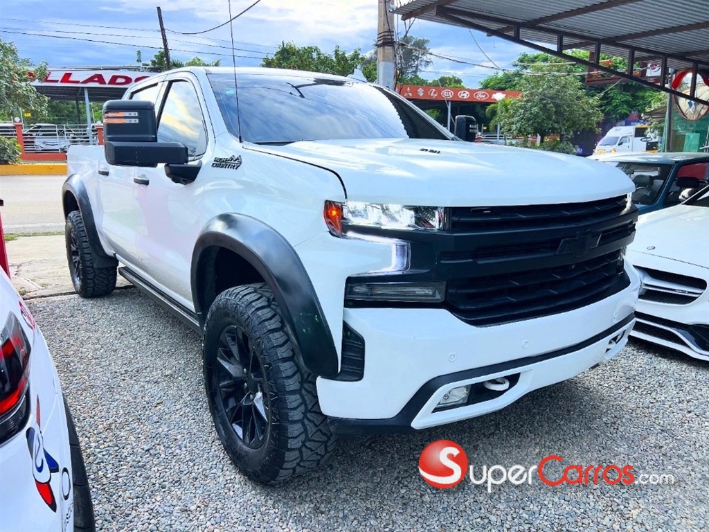 2021 Chevrolet Silverado High Country — foto 6 / 10