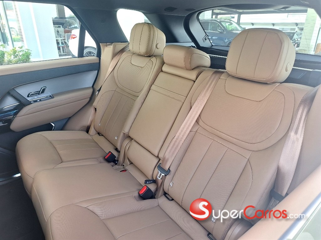 2025 Land Rover Range Rover Sport SE — foto 5 / 6