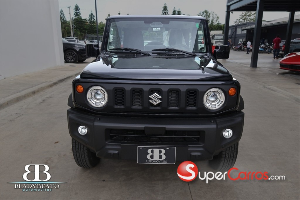 2027 Suzuki Jimny GLX — foto 12 / 12