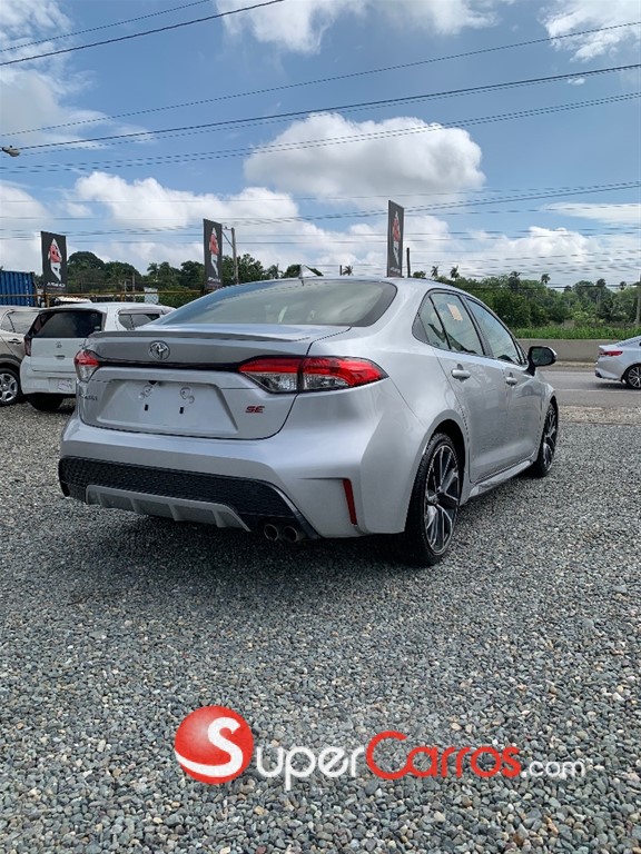 2020 Toyota Corolla SE — foto 9 / 9