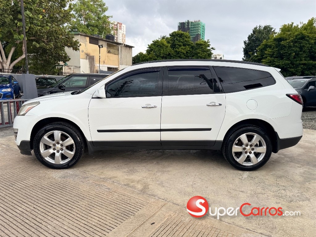 2017 Chevrolet Traverse LT — foto 4 / 12