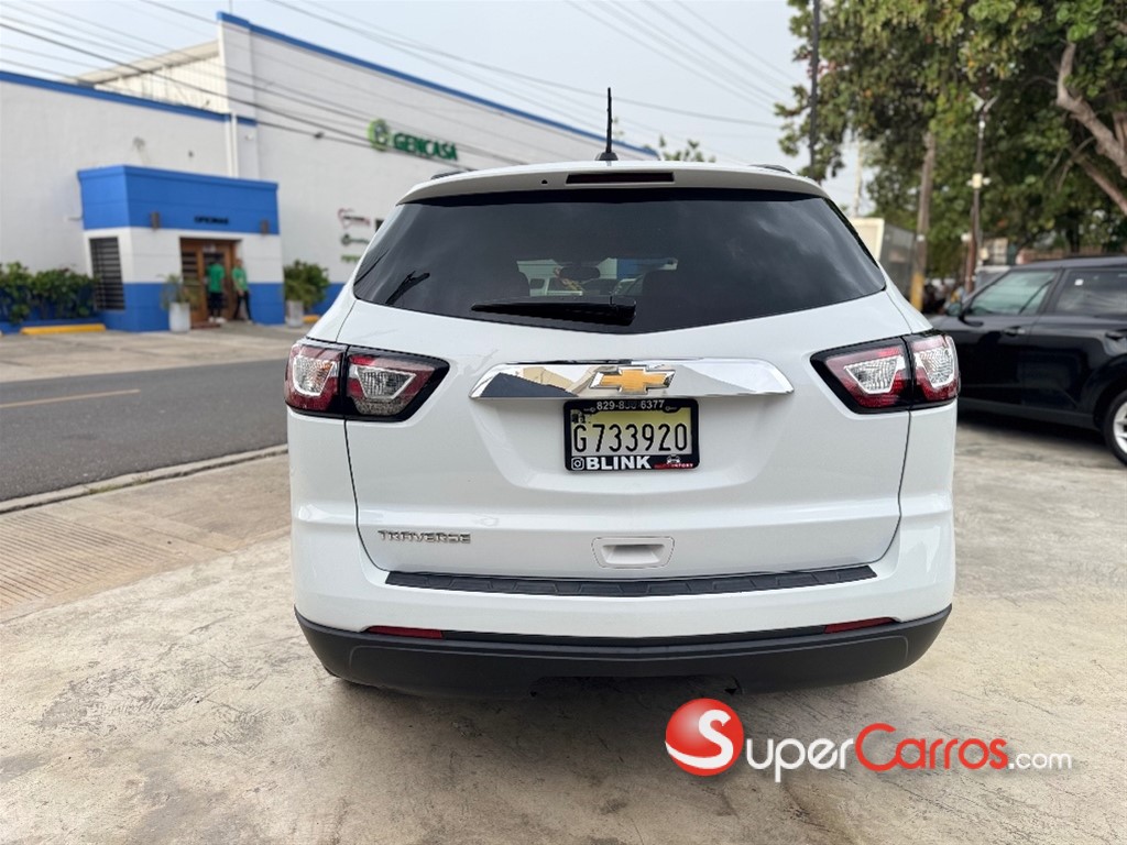 2017 Chevrolet Traverse LT — foto 6 / 12