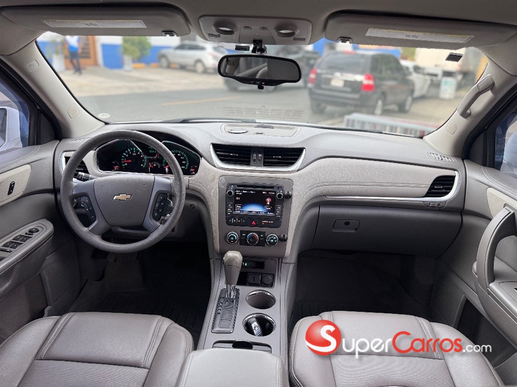 2017 Chevrolet Traverse LT — foto 9 / 12