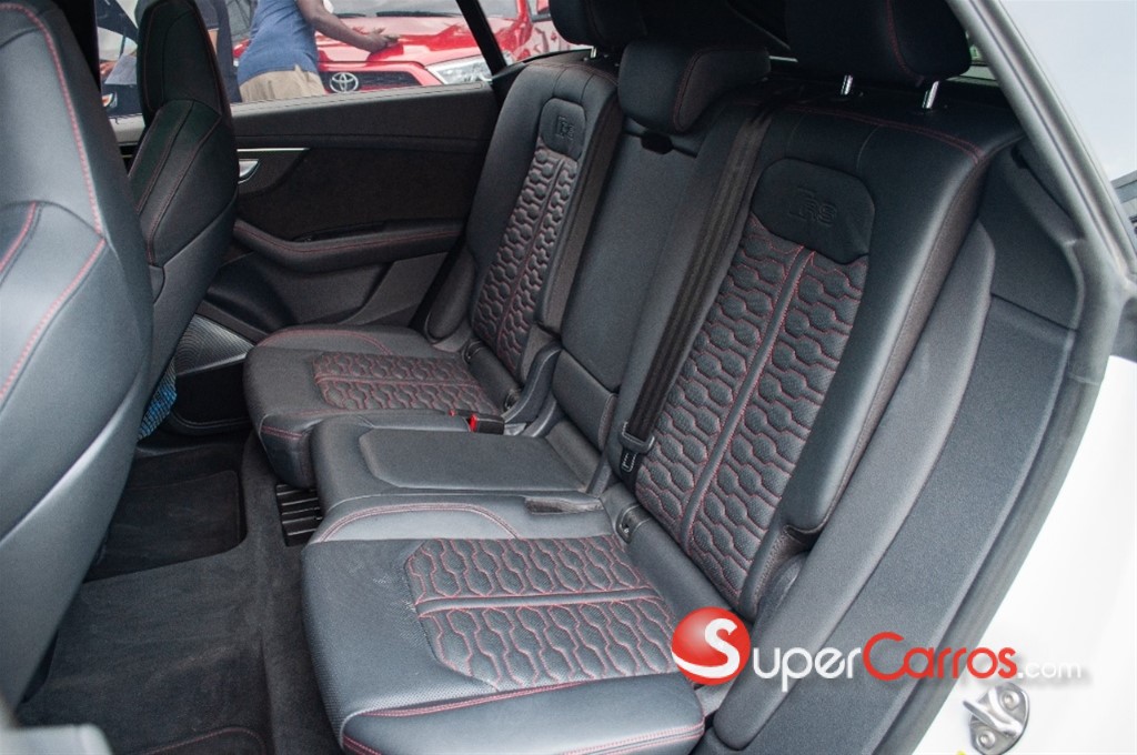 2021 Audi RS Q8 — foto 4 / 10