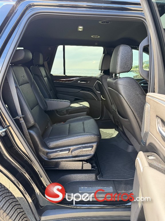 2022 Cadillac Escalade — foto 9 / 11