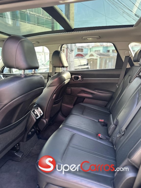 2022 Kia Sorento S — foto 4 / 10