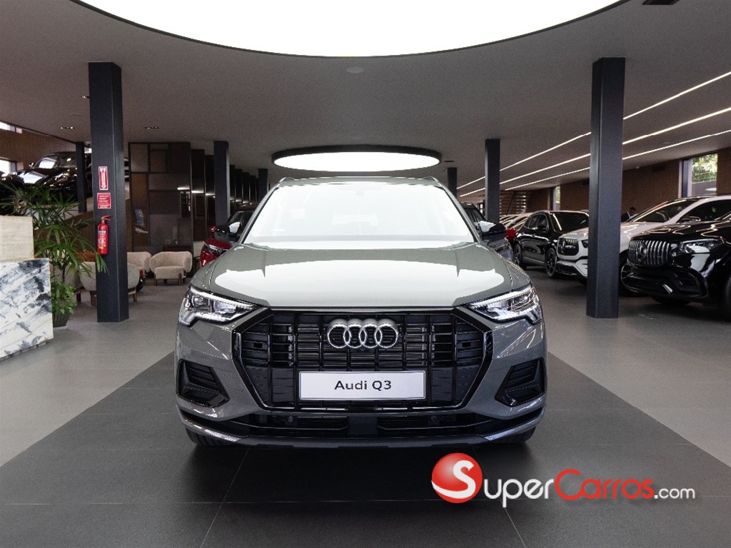 2025 Audi Q3 35 TFSI Advance Plus — foto 3 / 9