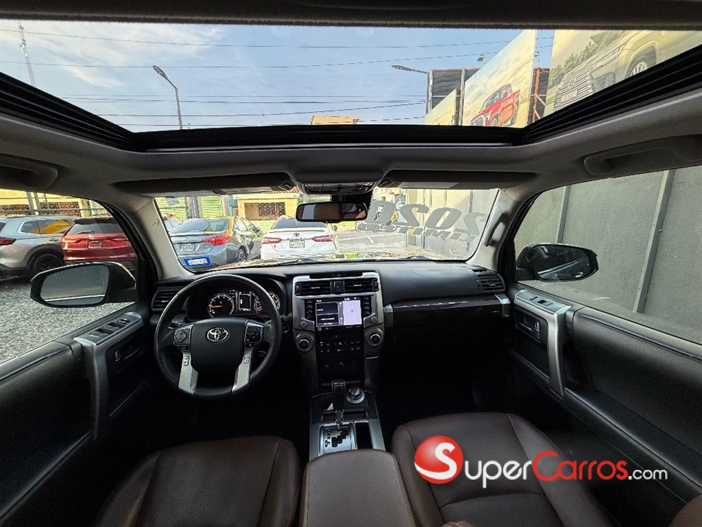 2020 Toyota 4 Runner Limited — foto 12 / 12