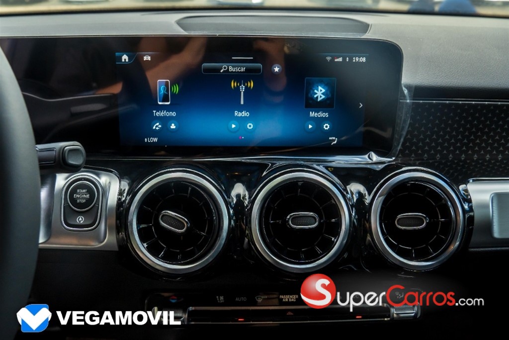 2026 Mercedes-Benz Clase GLB 200 Progressive — foto 7 / 12