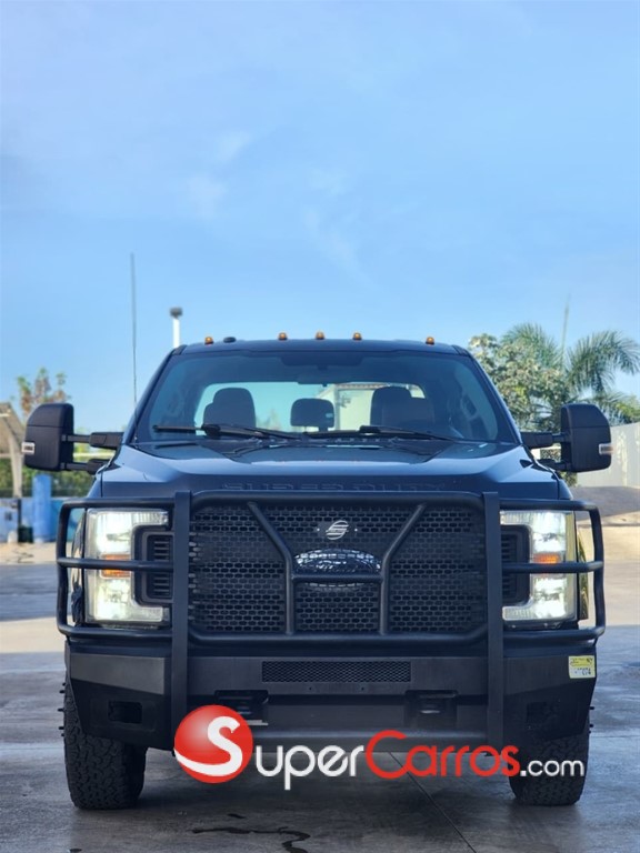 2019 Ford F 350 Super Duty — foto 3 / 12
