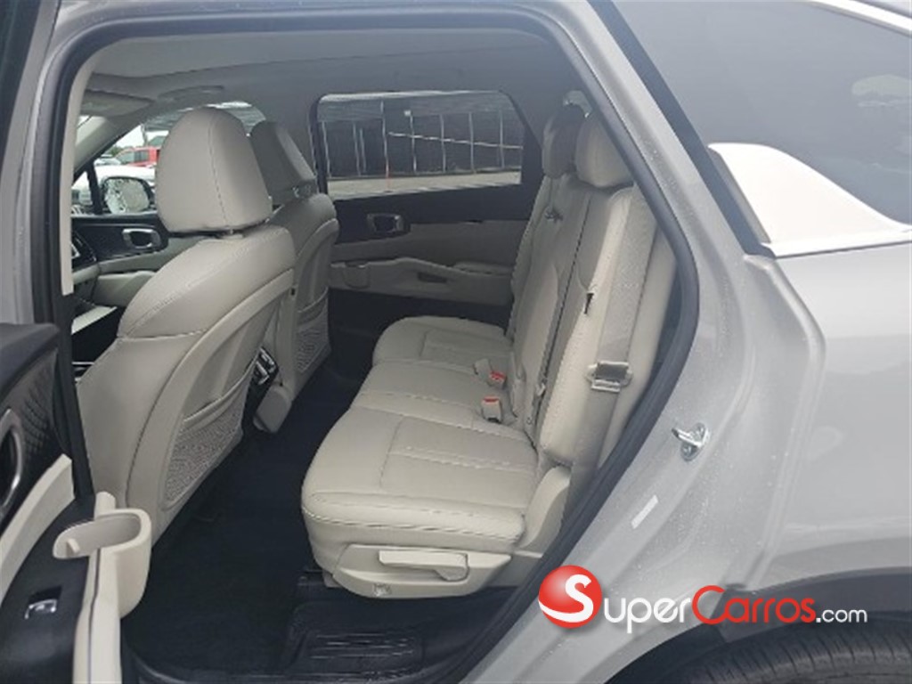 2025 Kia Sorento S — foto 5 / 11