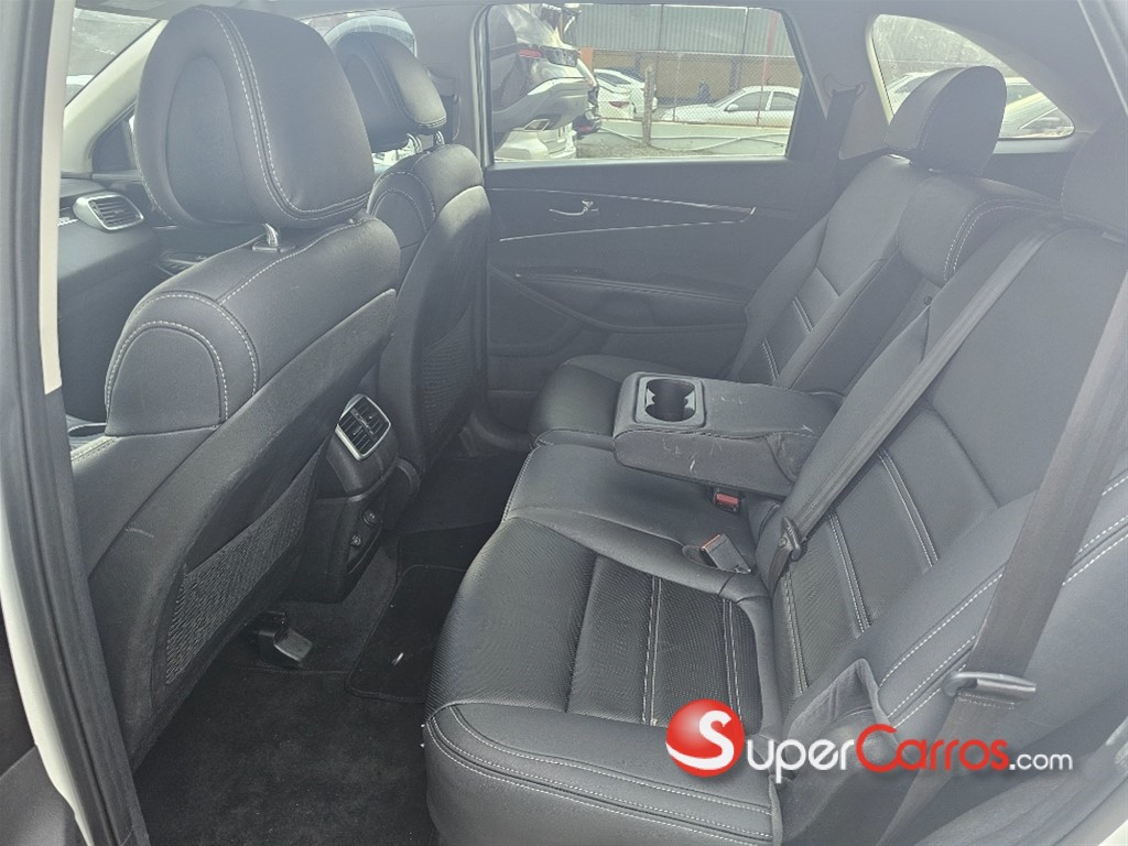 2016 Kia Sorento EX — foto 4 / 12