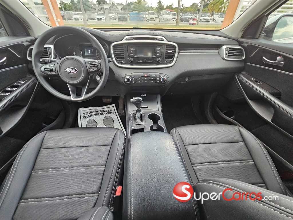 2016 Kia Sorento EX — foto 11 / 12