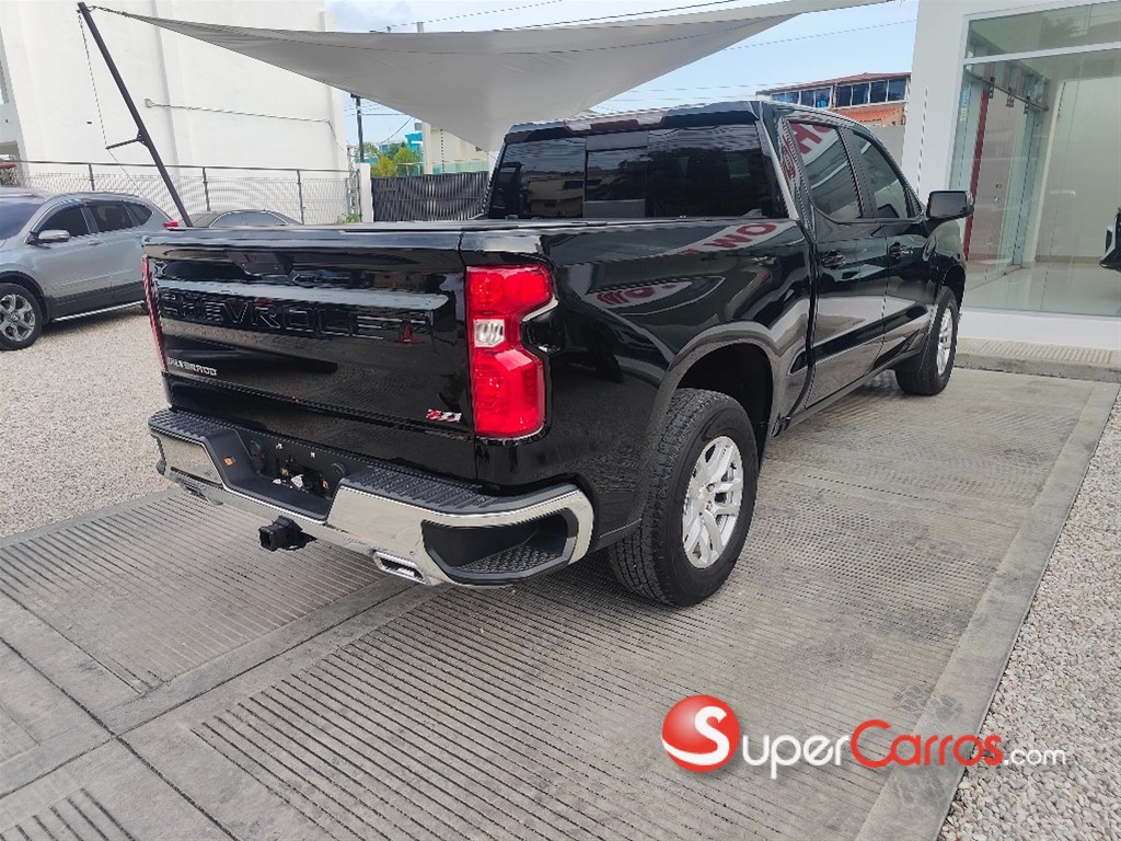 2020 Chevrolet Silverado Z 71 — foto 4 / 7