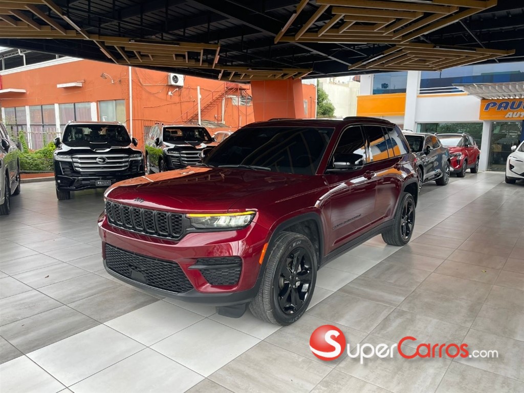 2023 Jeep Grand Cherokee Altitude — foto 11 / 11