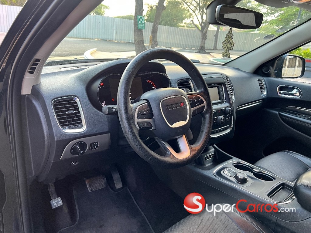 2017 Dodge Durango SXT — foto 10 / 12