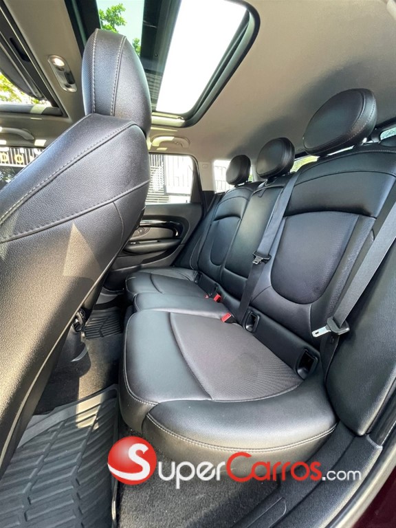 2016 Mini Cooper Clubman S — foto 11 / 12