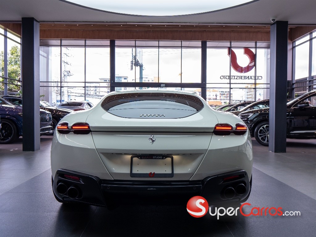 2022 Ferrari Roma — foto 6 / 9