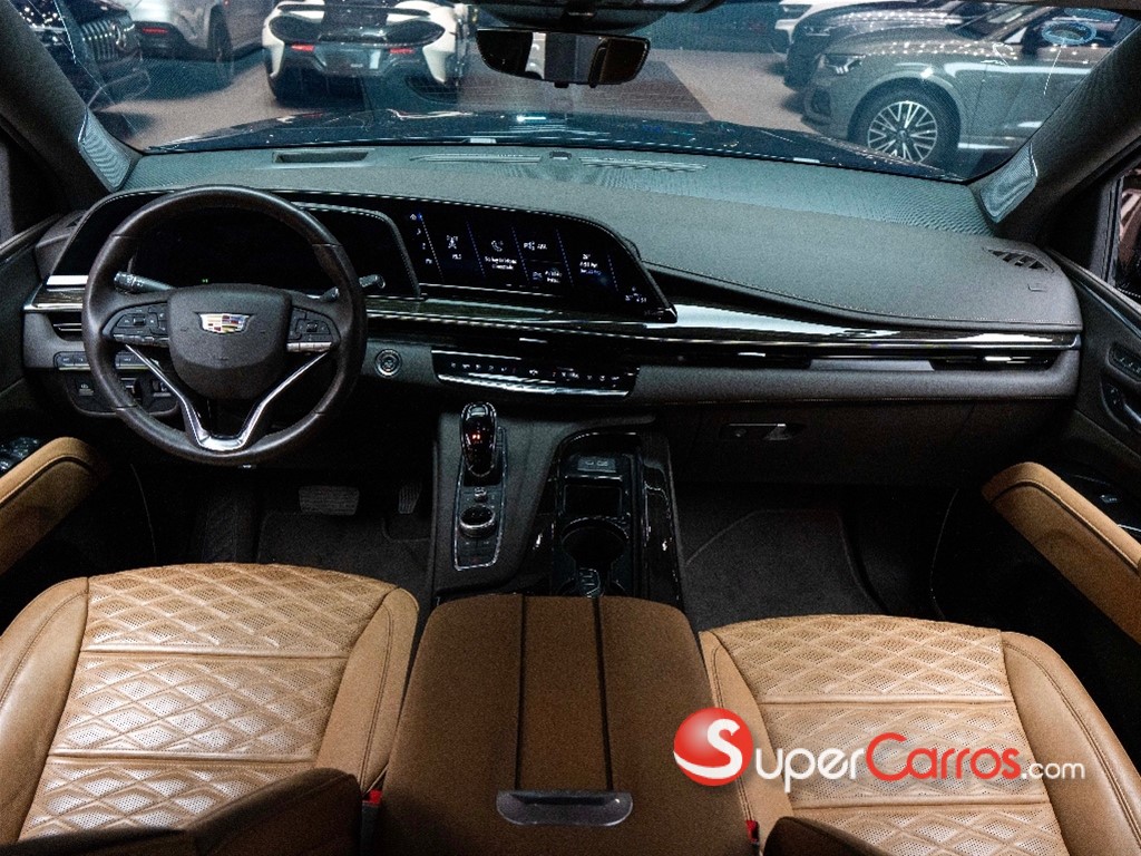 2023 Cadillac Escalade Premium Luxury — foto 6 / 9