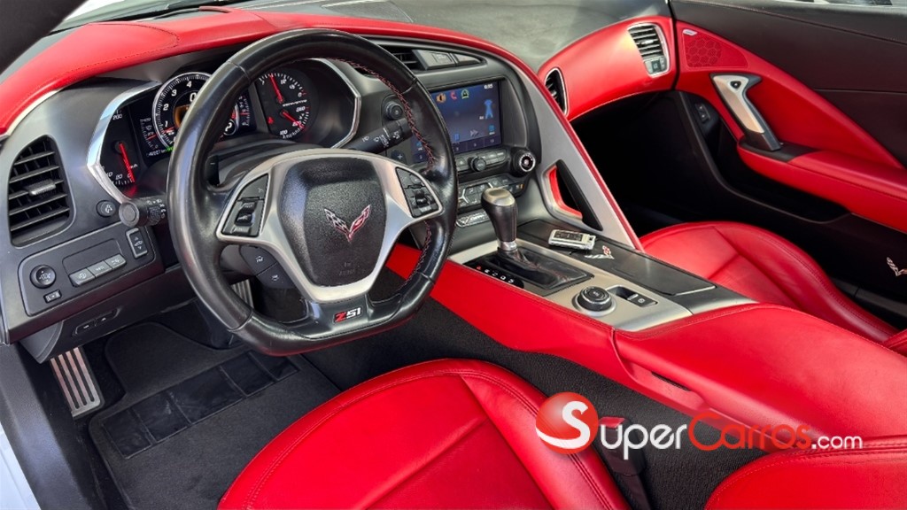 2014 Chevrolet Corvette Z51 Convertible — foto 8 / 12