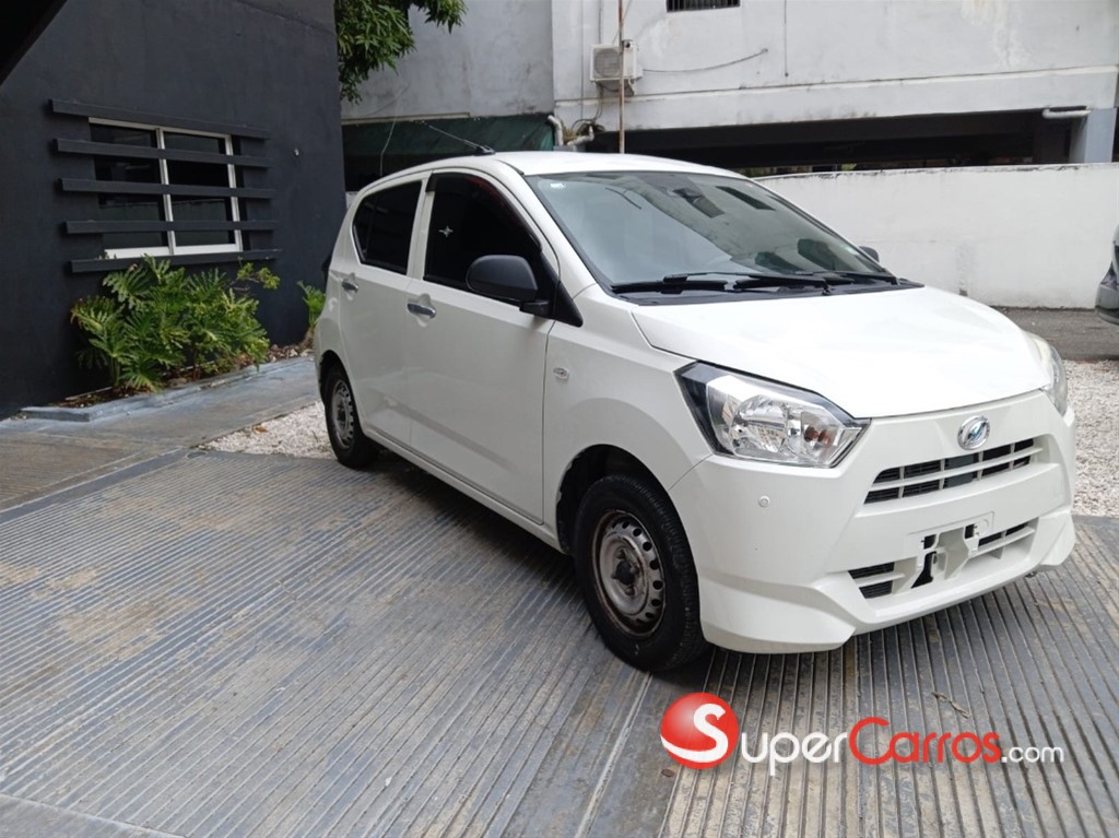 2019 Daihatsu Mira — foto 2 / 12