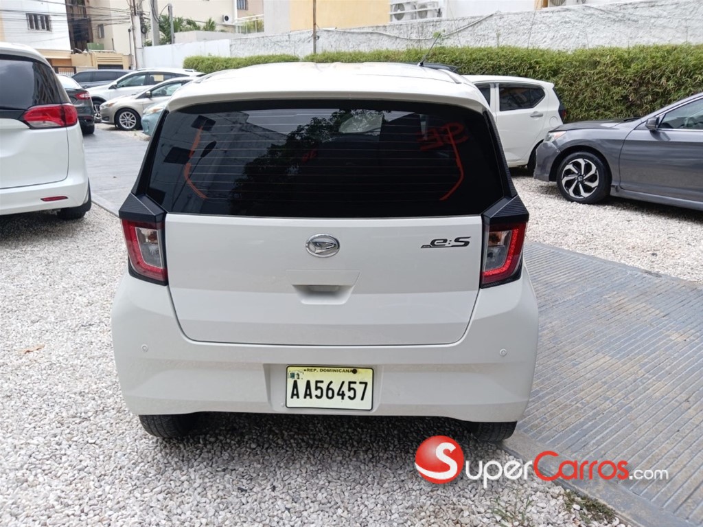 2019 Daihatsu Mira — foto 5 / 12