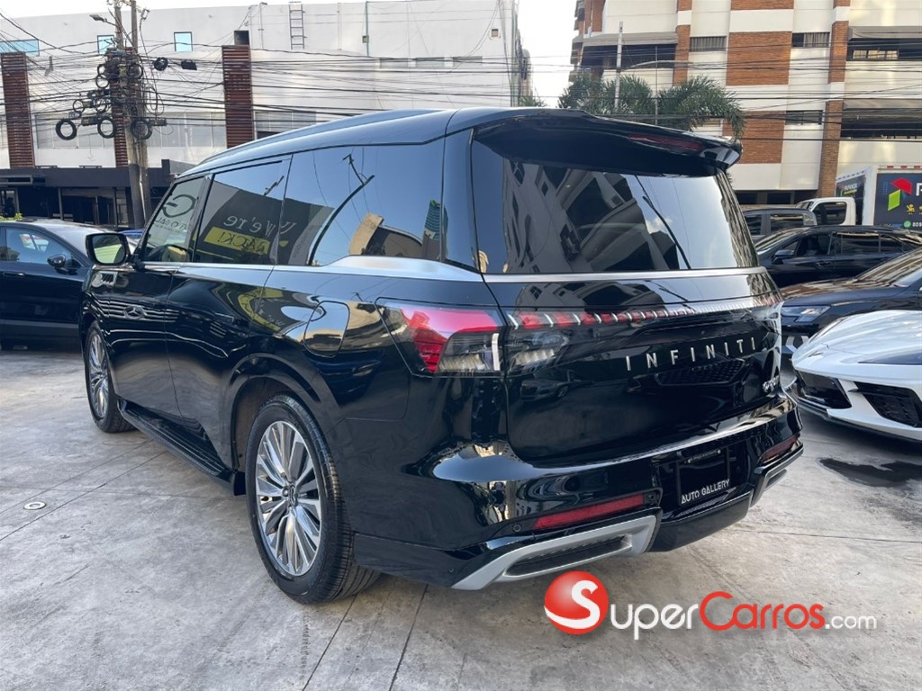 2026 Infiniti QX-80 — foto 4 / 12
