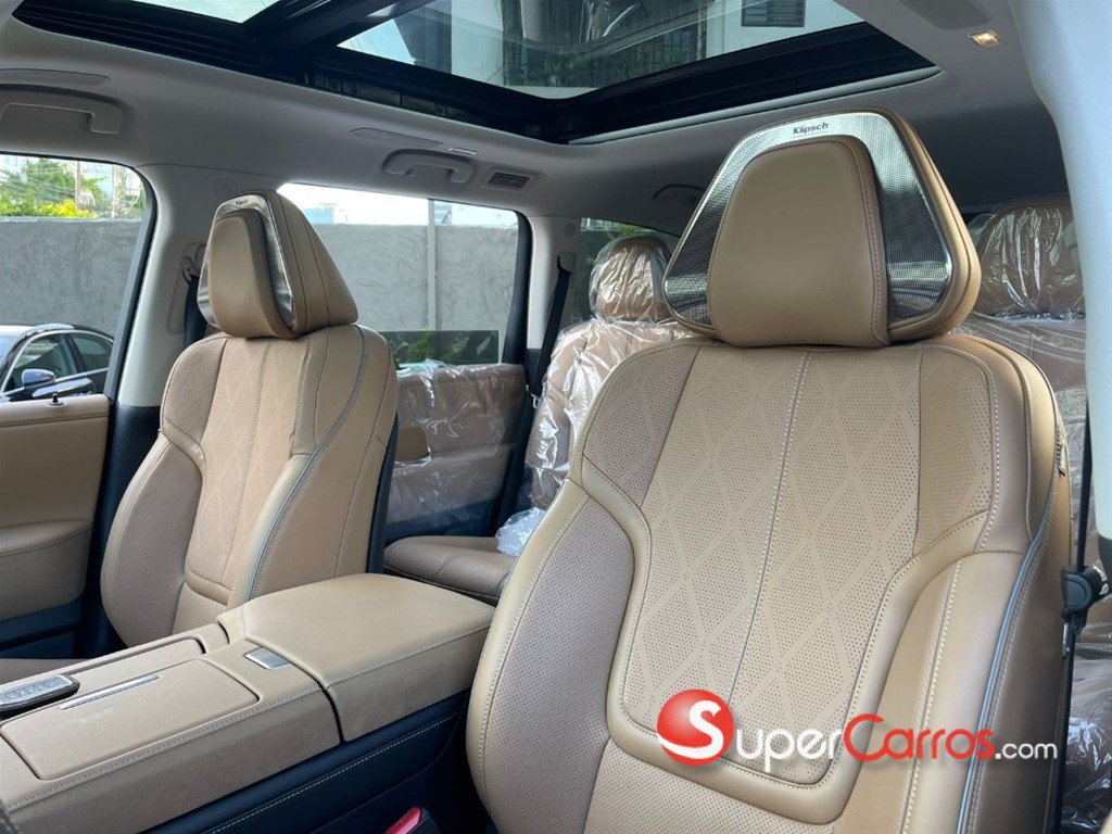 2026 Infiniti QX-80 — foto 7 / 12