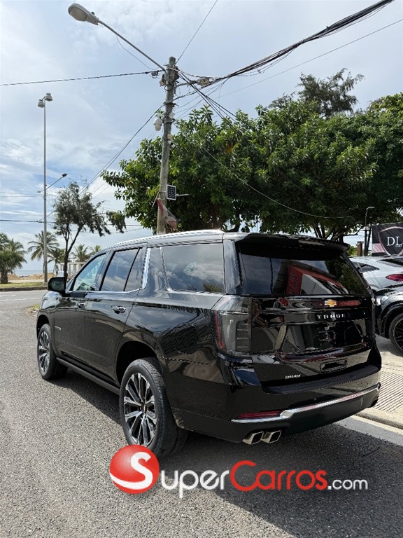 2025 Chevrolet Tahoe Highcountry Duramax — foto 6 / 10