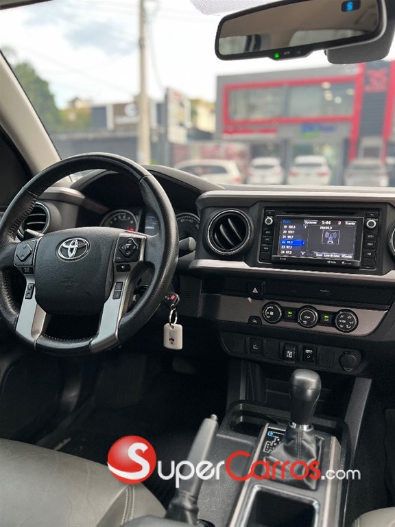 2019 Toyota Tacoma SR5 — foto 7 / 7