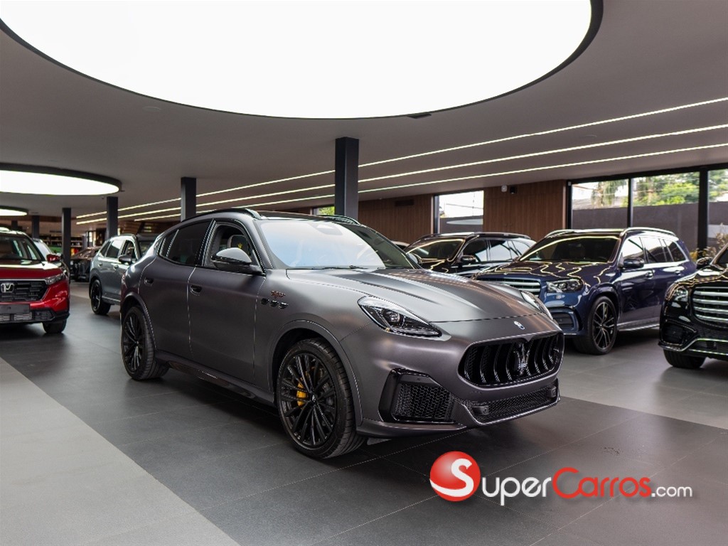 2025 Maserati Grecale Trofeo — foto 4 / 8