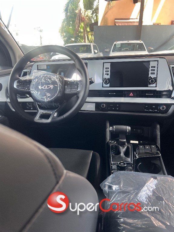 2025 Kia Sportage Luxury — foto 4 / 9