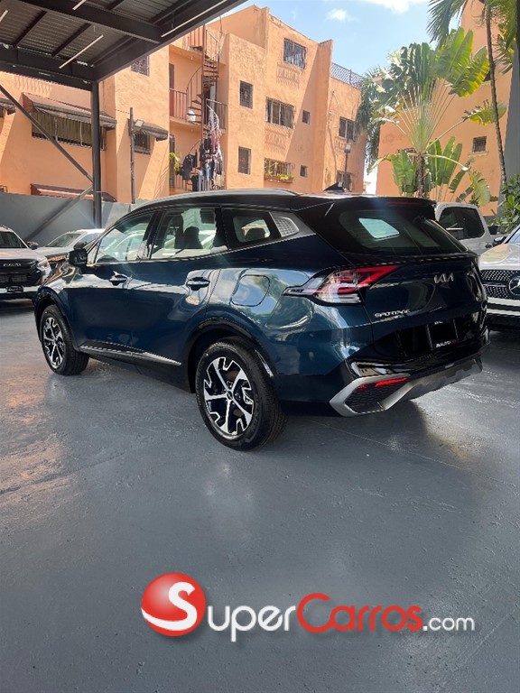 2025 Kia Sportage Luxury — foto 7 / 9